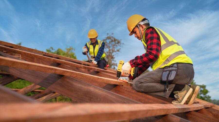 Professional Flat Roofing Installation services in Johnstown, NE